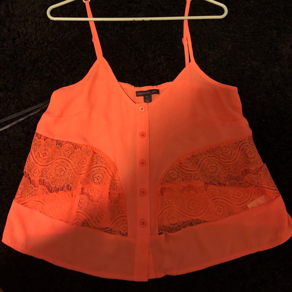 (New) Women’s Peach top